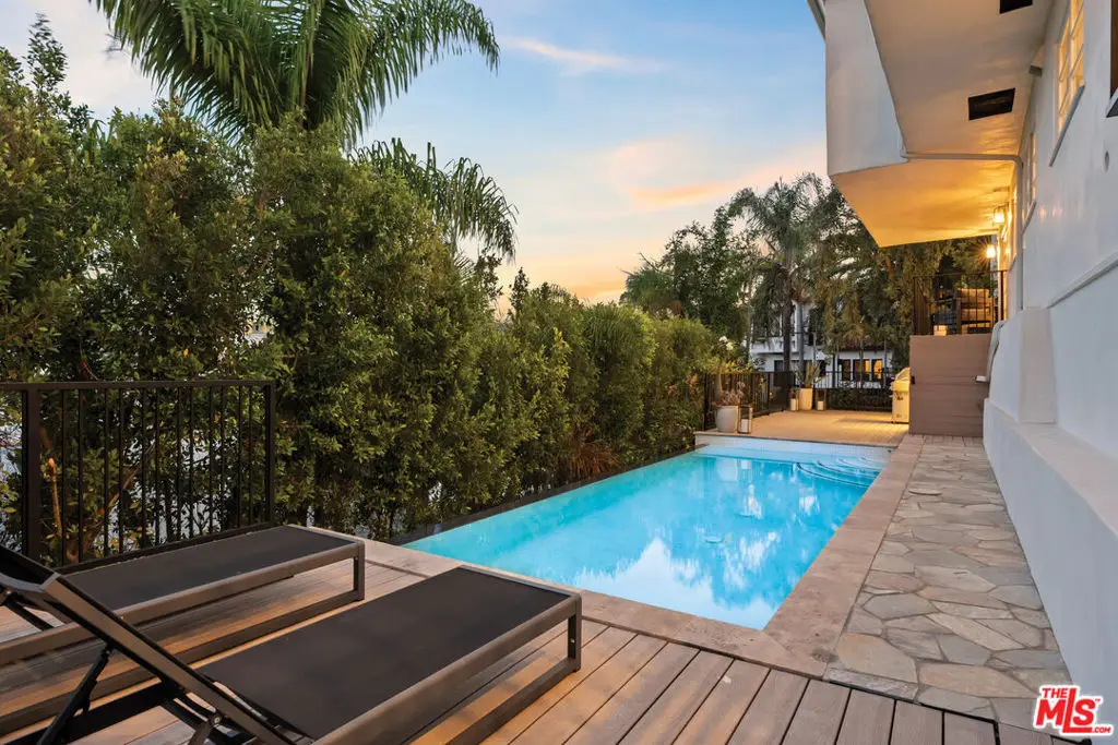 8276 Woodshill Trail, Los Angeles, CA 90069 - #1