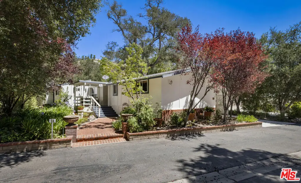 54 Robin Hood Place, Westlake Village, CA 91361 - #1
