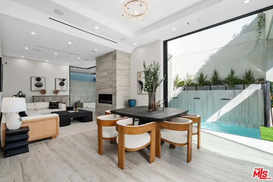 616 7th, Venice, CA 90291 - #2