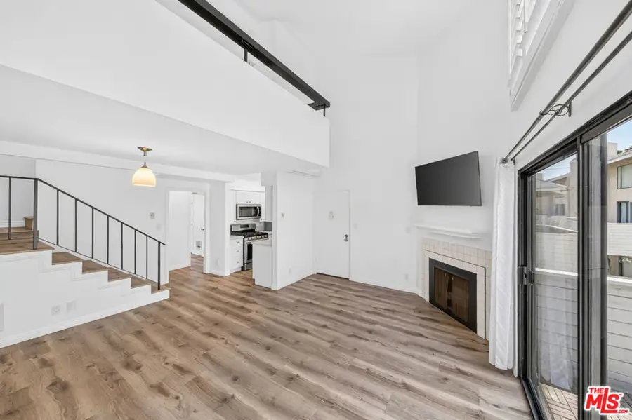 10521 National Boulevard #214, Los Angeles, CA 90034 - #2