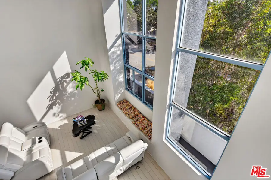 1511 16th Street #201, Santa Monica, CA 90404 - #2