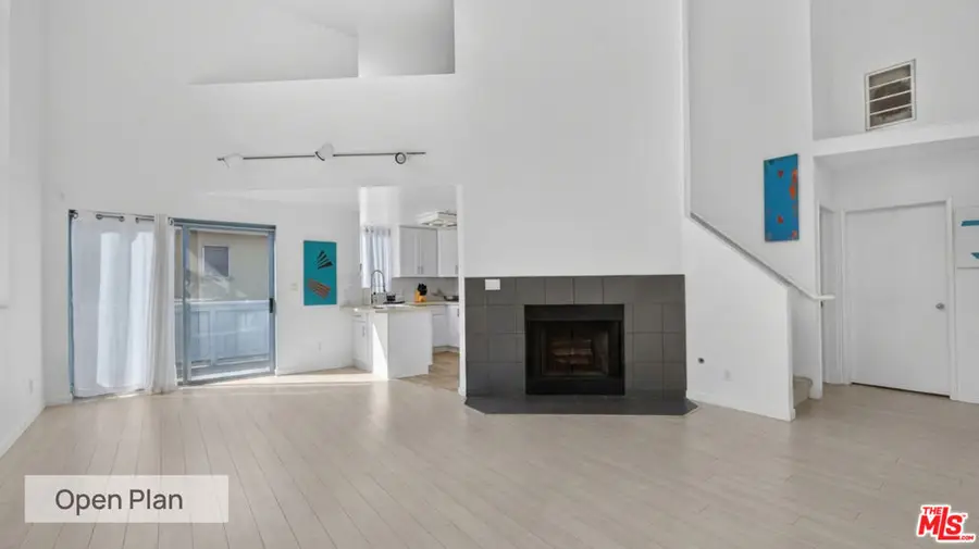 1511 16th Street #201, Santa Monica, CA 90404 - #3