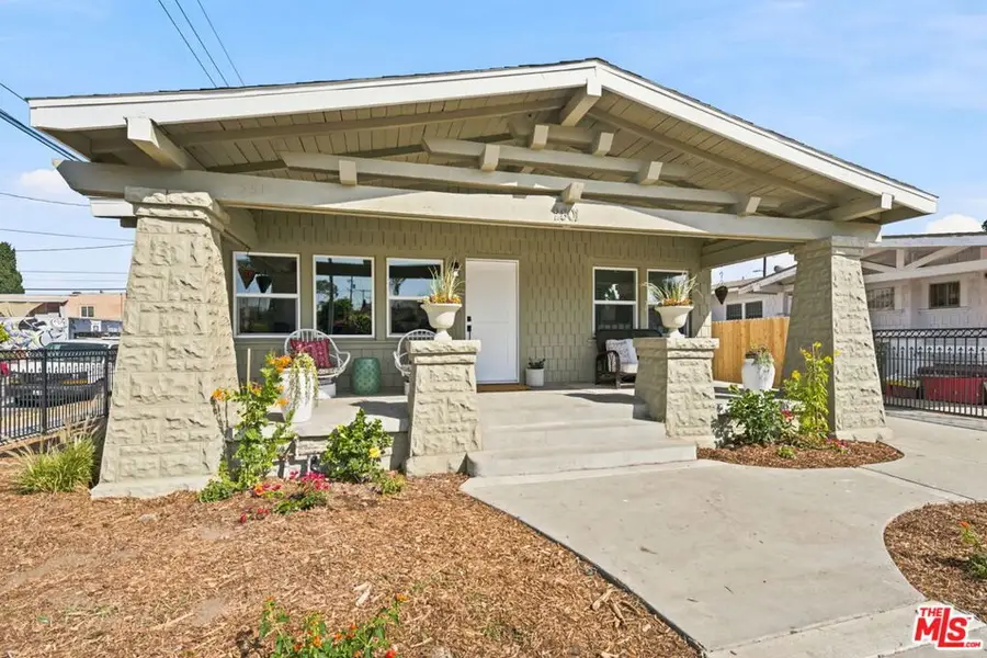 577 W Ave 28, Los Angeles, CA 90065 - #2