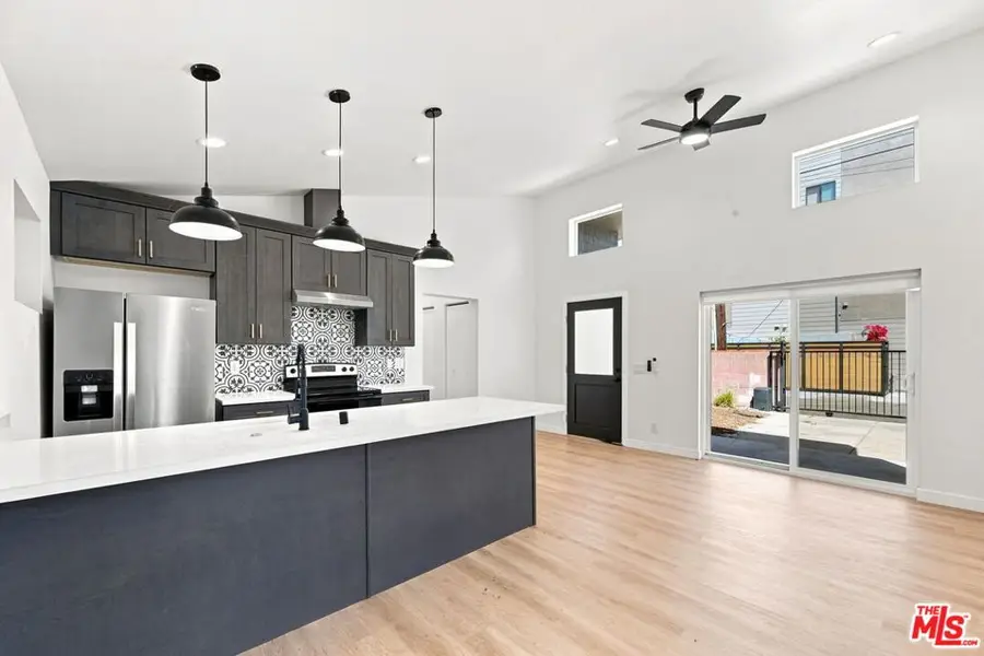 581 W Ave 28, Los Angeles, CA 90065 - #2
