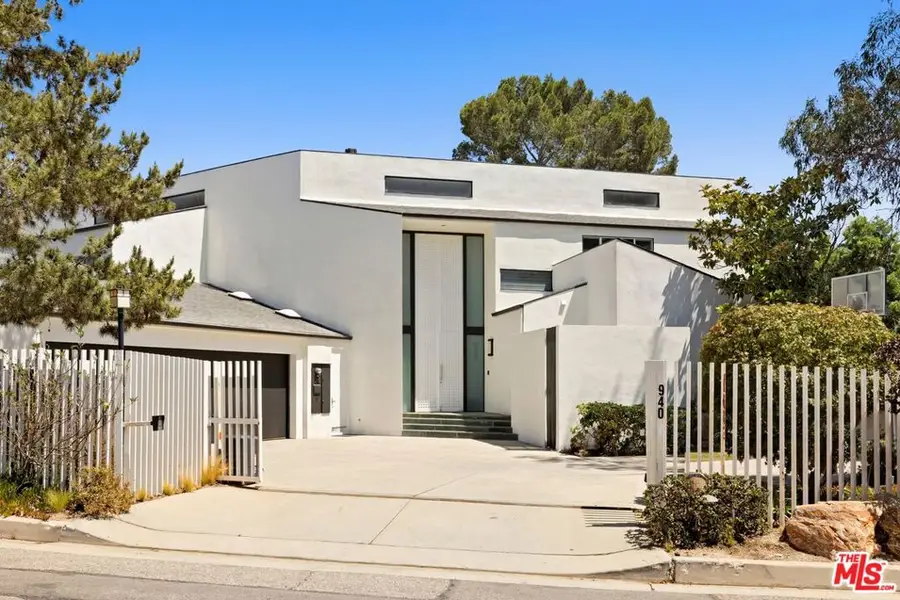 940 Linda Flora Drive, Los Angeles, CA 90049 - #2