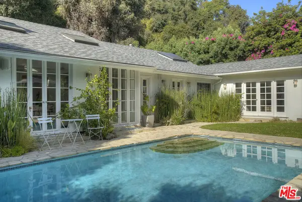 2761 Hutton Drive, Los Angeles, CA 90210