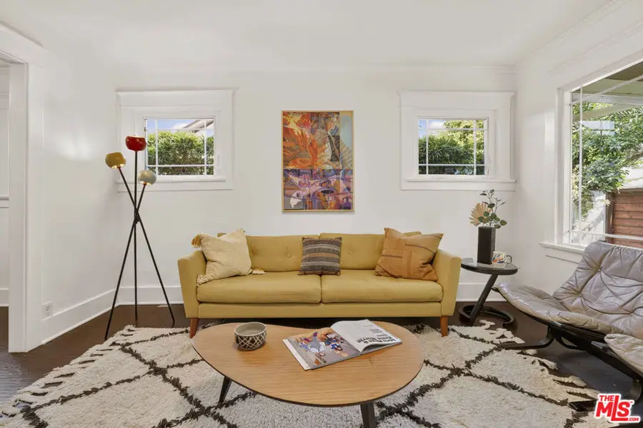 5335 Fountain Avenue, Los Angeles, CA 90029 - #2