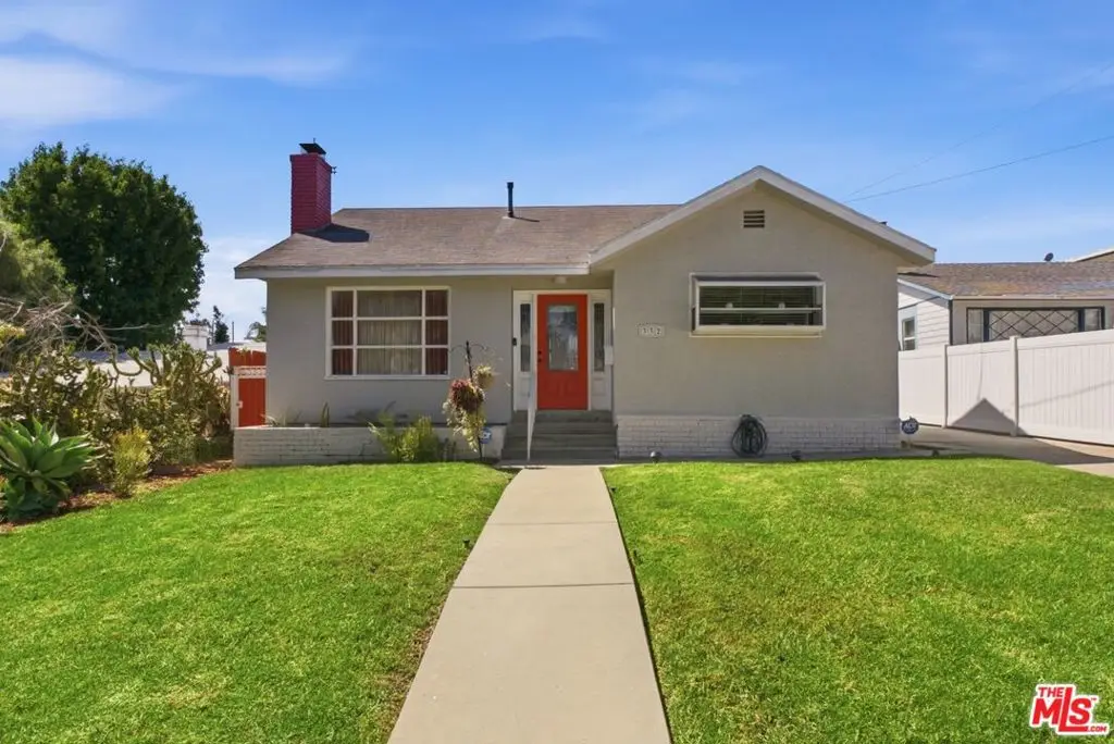 332 E Plymouth Street, Inglewood, CA 90302 - #1