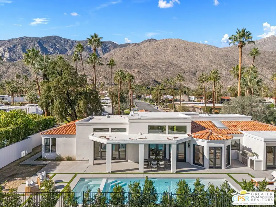 2300 S Calle Palo Fierro, Palm Springs, CA 92264 - #2