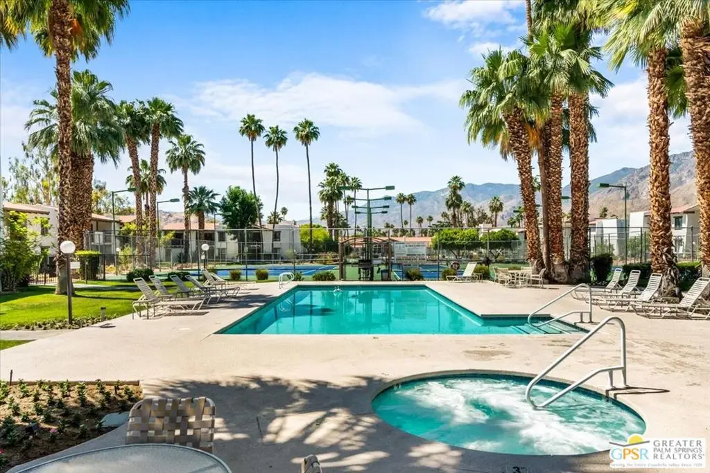 1050 E Ramon Road #15, Palm Springs, CA 92264 - #1