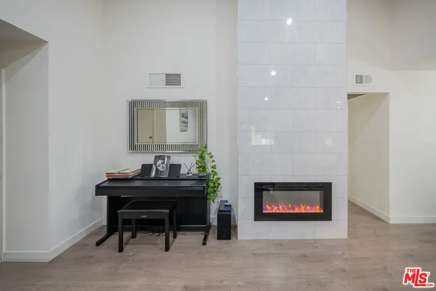 15425 Sherman Way #241, Van Nuys, CA 91406 - #2