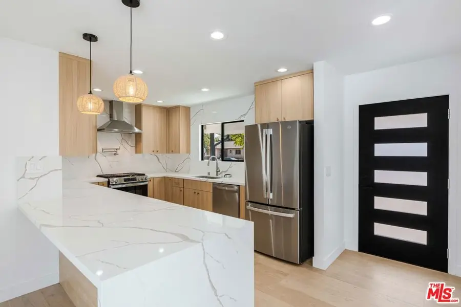 6150 Sylvia Avenue, Tarzana, CA 91335 - #3