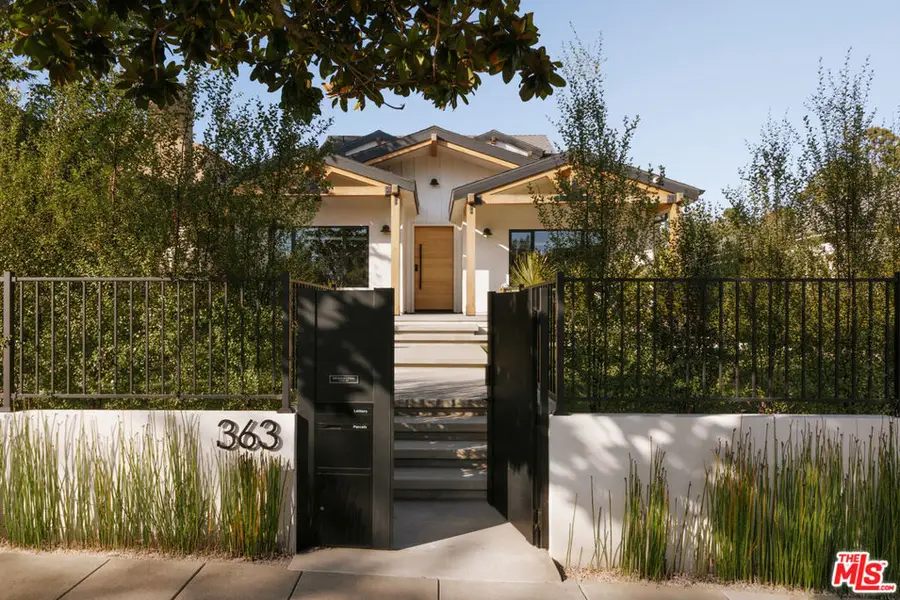 363 22nd Street, Santa Monica, CA 90402 - #2