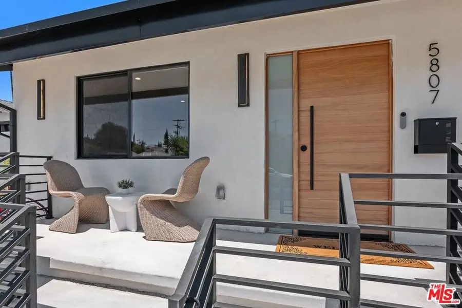 5807 Balcom Avenue, Encino, CA 91316 - #2