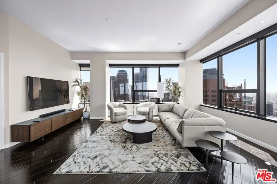 1100 Wilshire Boulevard #3208, Los Angeles, CA 90017 - #2