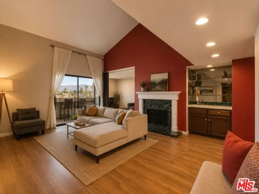 7625 Reseda Boulevard #305, Reseda, CA 91335 - #3