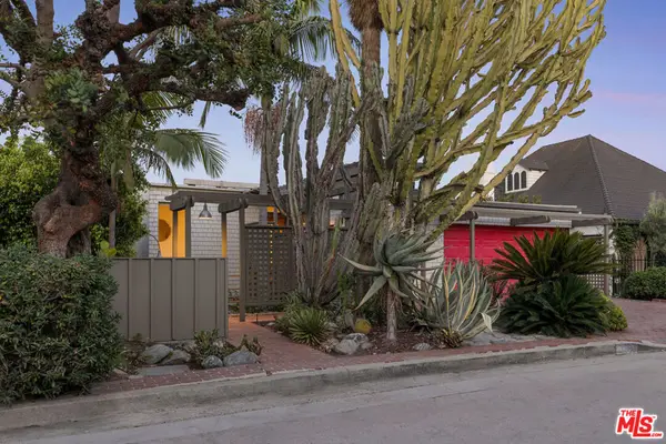 2276 Moreno Drive, Los Angeles, CA 90039