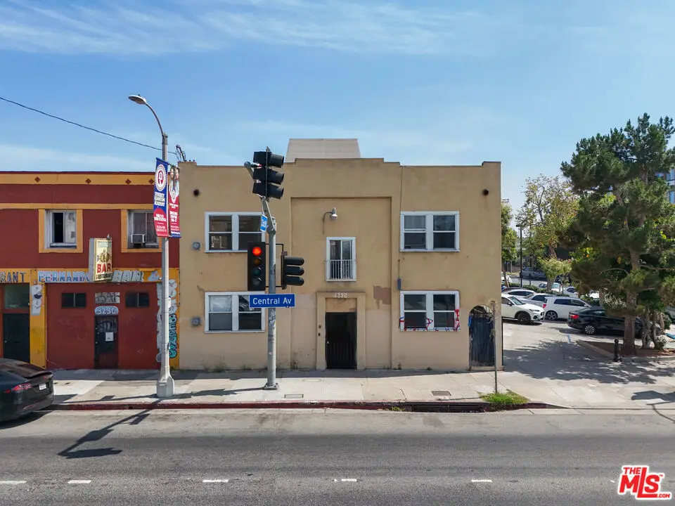 3232 S Central Avenue, Los Angeles, CA 90011 - #1