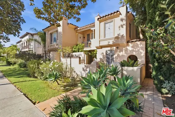 1232 Smithwood Drive, Los Angeles, CA 90035