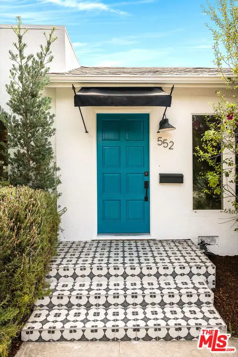 552 N Bronson Avenue, Los Angeles, CA 90004 - #2