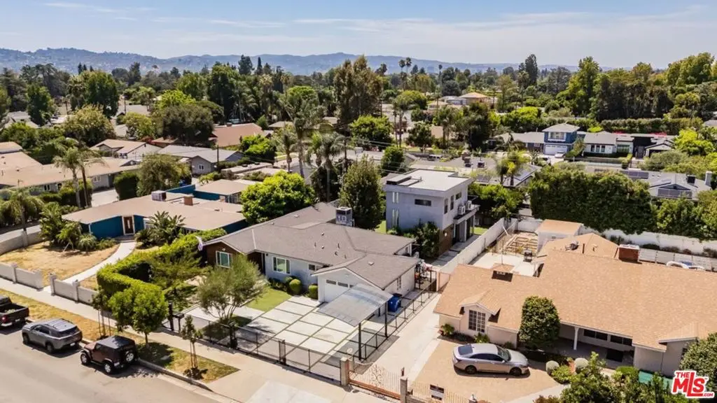 5509 Woodman Avenue, Van Nuys, CA 91401 - #1