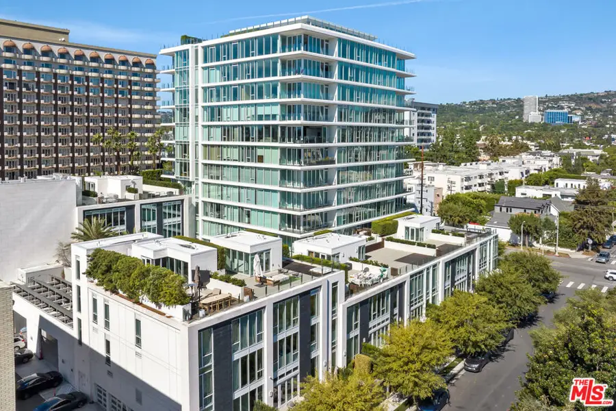 9000 W 3rd Street #204, Los Angeles, CA 90048 - #2