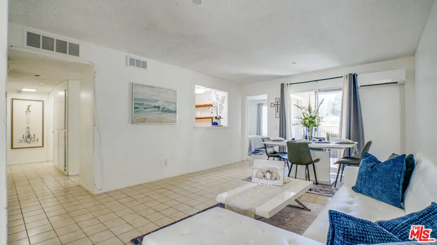 302 E Chestnut Avenue #215, Santa Ana, CA 92701 - #3