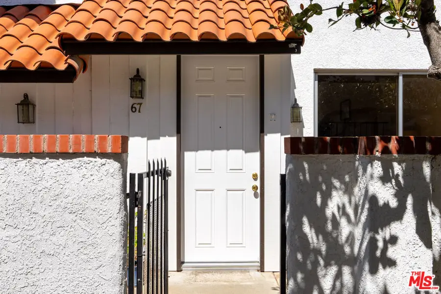 10030 Owensmouth Avenue #67, Chatsworth, CA 91311 - #3