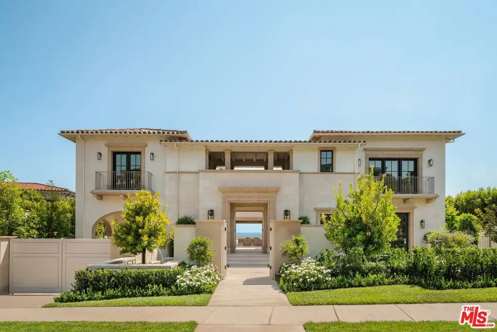 18 Swimmers Point, Newport Coast, CA 92657 - #1