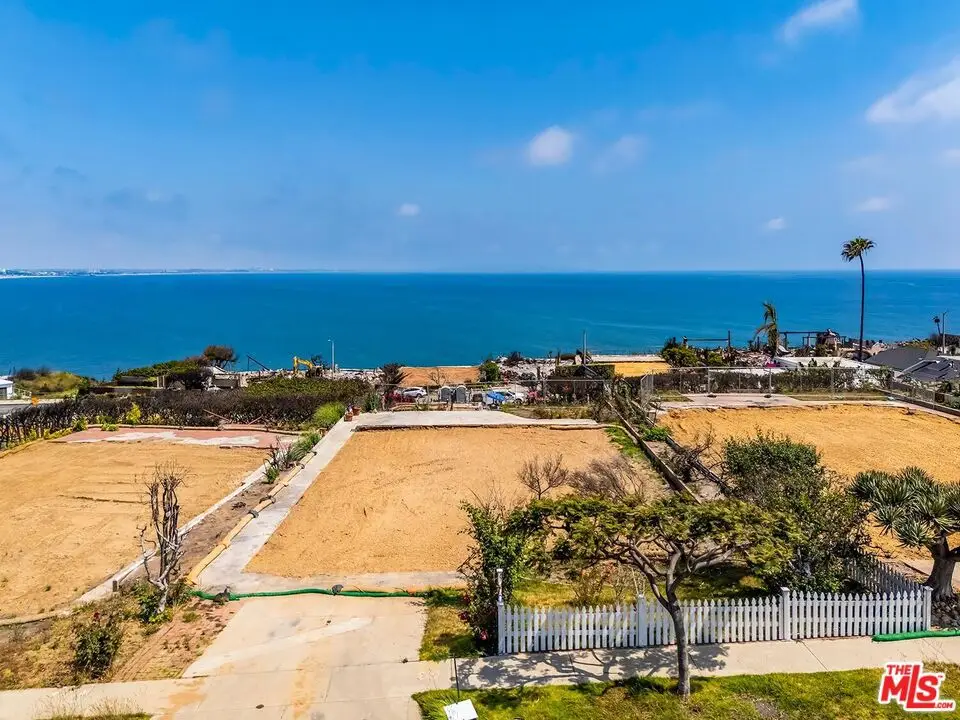 18354 Wakecrest Drive, Malibu, CA 90265 - #1