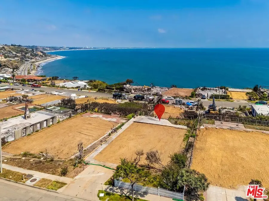 18354 Wakecrest Drive, Malibu, CA 90265 - #2