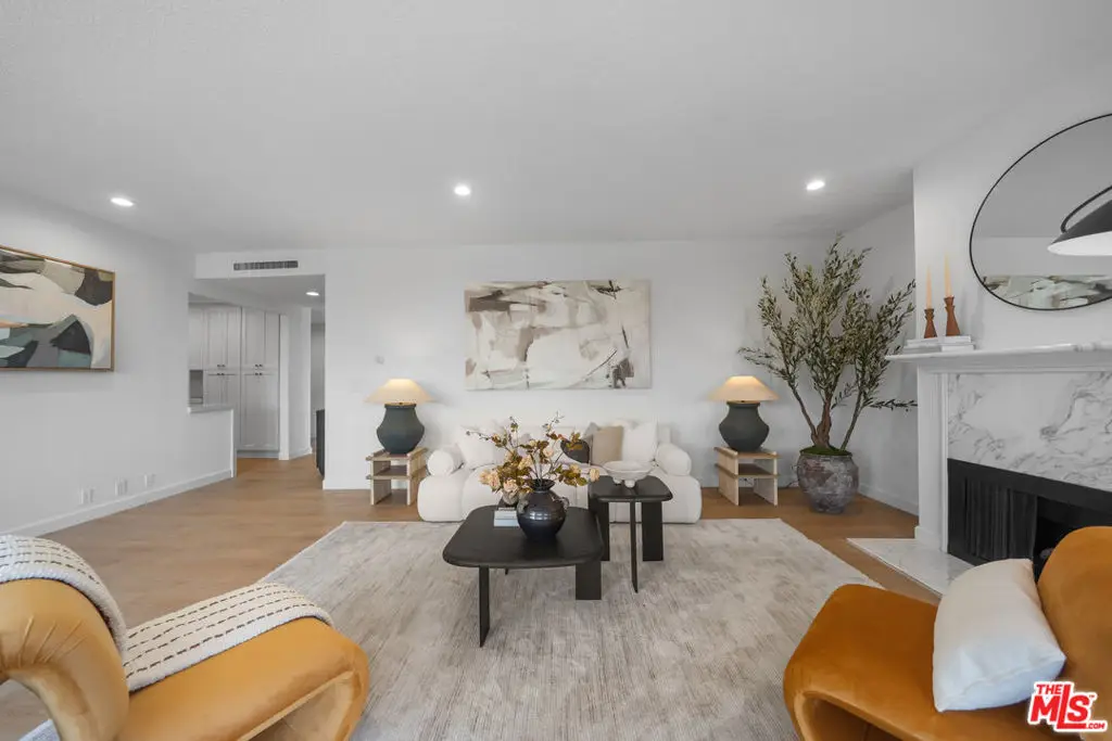 4477 Wilshire Boulevard #308, Los Angeles, CA 90010 - #1