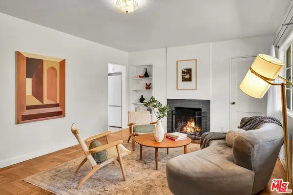 5226 Village Green, Los Angeles, CA 90016