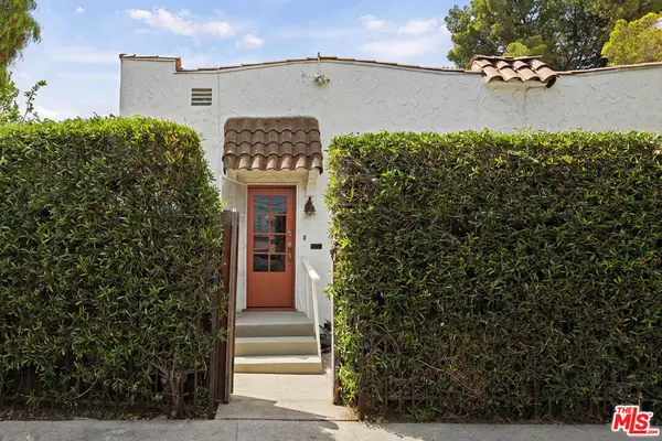 9202 National Boulevard, Los Angeles, CA 90034