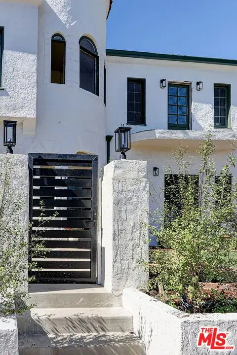 1801 1/2 S Sycamore Avenue, Los Angeles, CA 90019 - #3