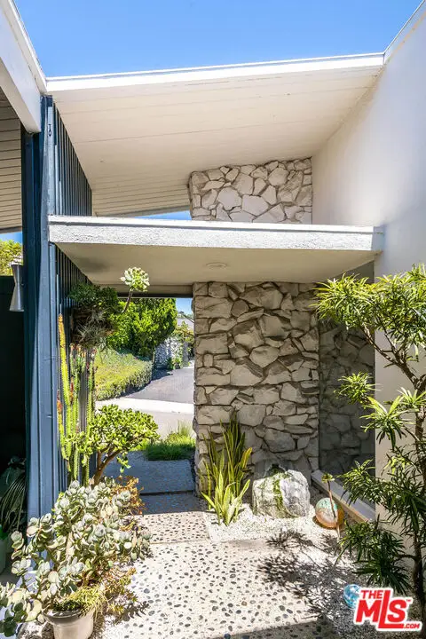 1331 Casiano Road, Los Angeles, CA 90049 - #3
