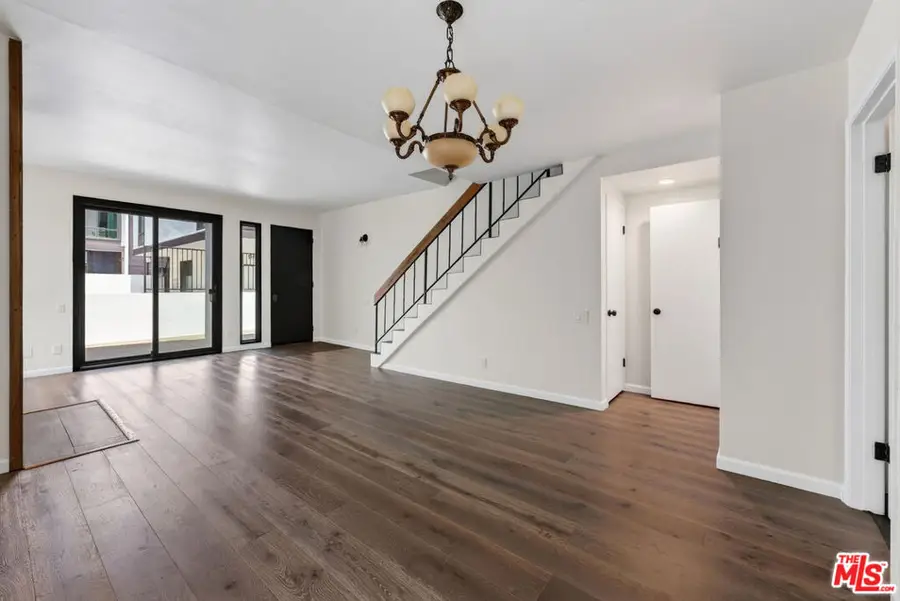 1314 17th Street #8, Santa Monica, CA 90404 - #3