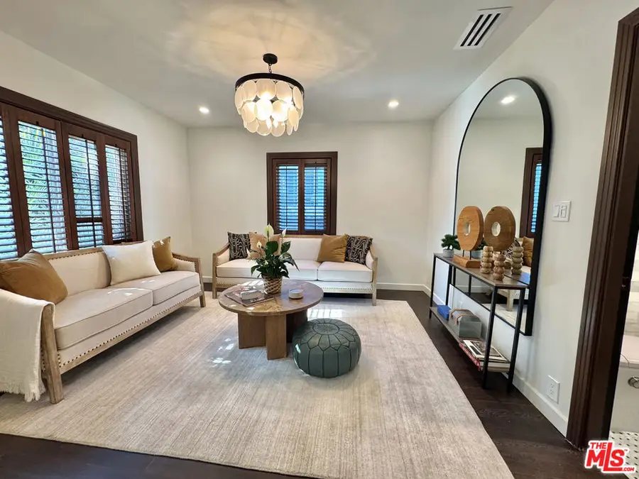 636 N Curson Avenue, Los Angeles, CA 90036 - #2