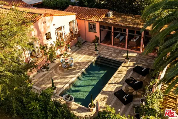 3359 Bennett Drive, Los Angeles, CA 90068
