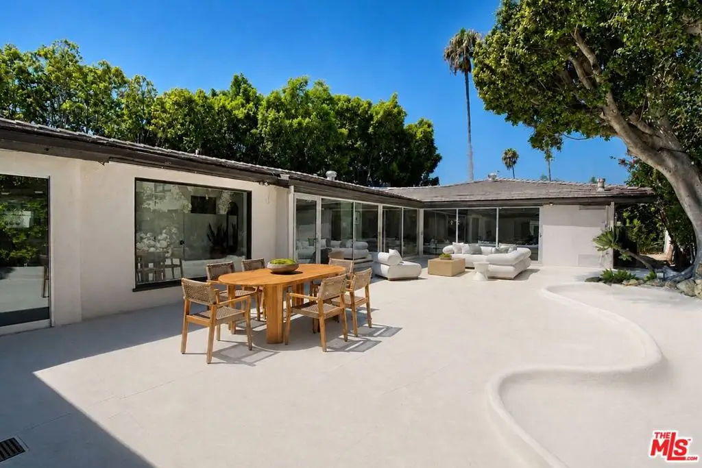 266 S Highland Avenue, Los Angeles, CA 90036 - #1