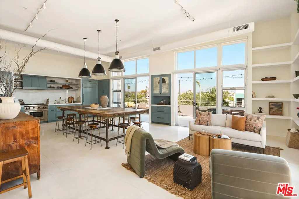 13320 Beach Avenue #403, Los Angeles, CA 90292 - #1