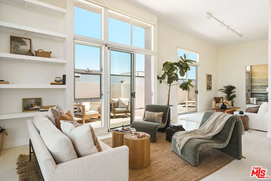 13320 Beach Avenue #403, Los Angeles, CA 90292 - #3