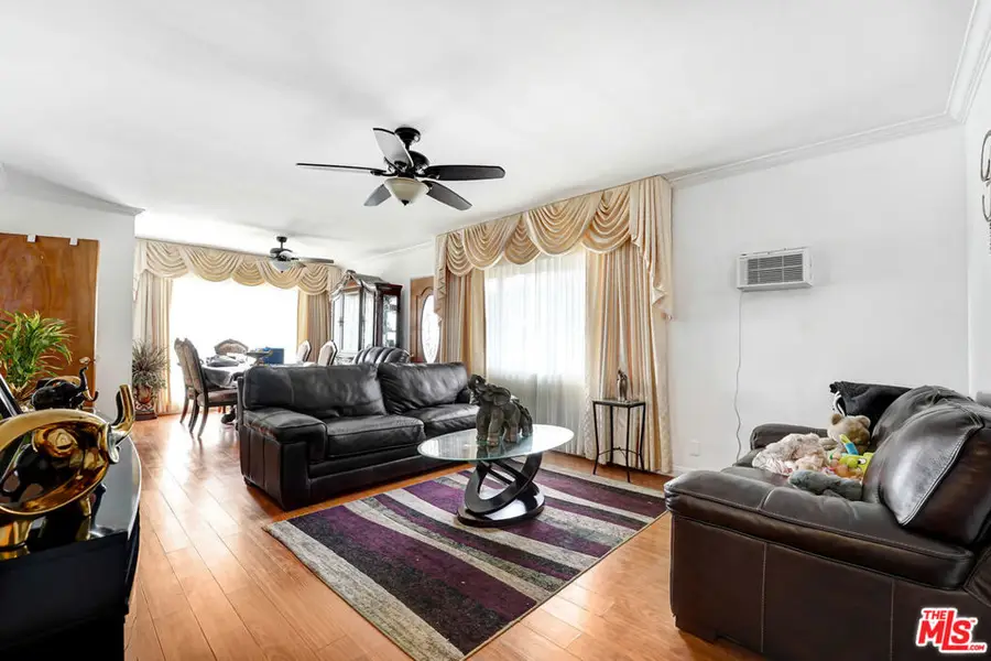3425 2nd Avenue, Los Angeles, CA 90018 - #2