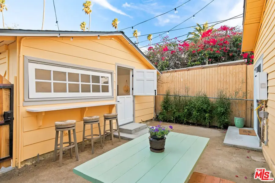 1411 Linden Avenue, Venice, CA 90291 - #2