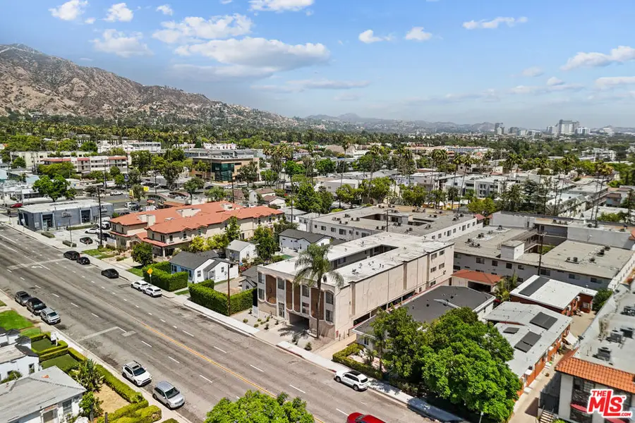 1042 Western Avenue, Glendale, CA 91201 - #2