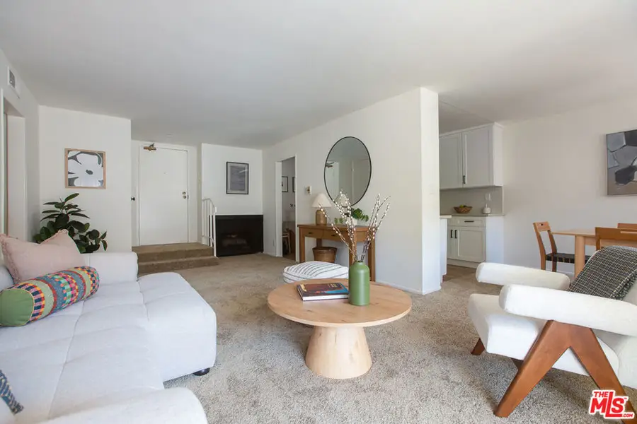 277 Pleasant Street #202, Pasadena, CA 91101 - #3