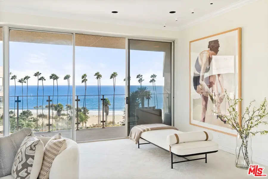 515 Ocean Avenue #NPH B, Santa Monica, CA 90402 - #3