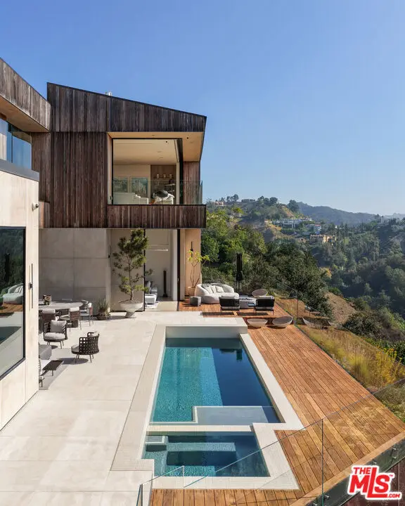 10733 Stradella Court, Los Angeles, CA 90077 - #2