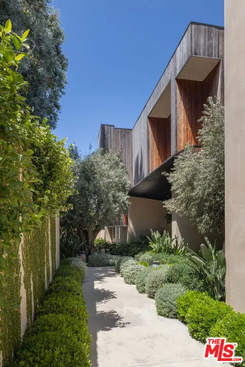 10733 Stradella Court, Los Angeles, CA 90077 - #3