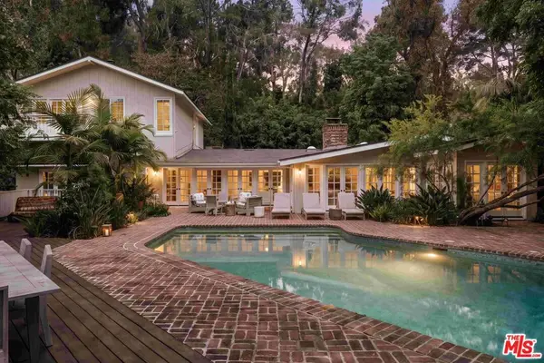 9911 Tower Lane, Los Angeles, CA 90210
